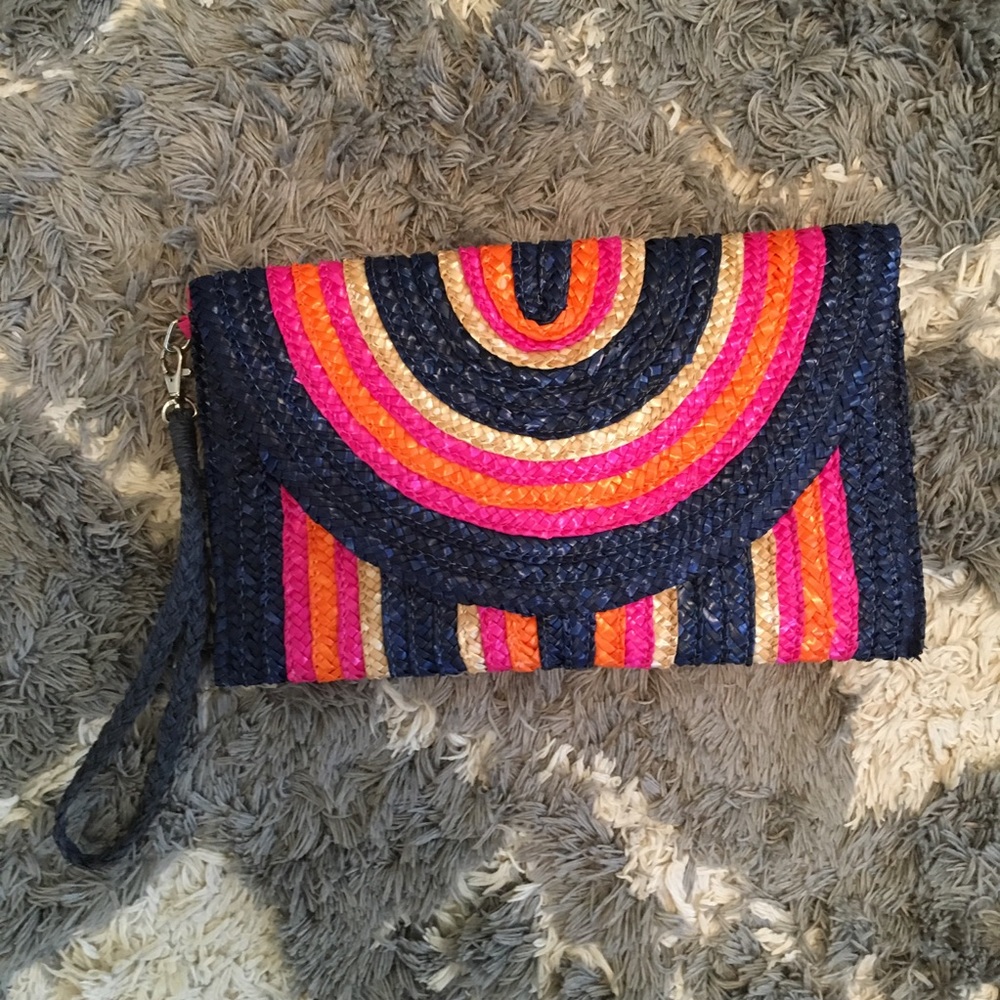 Mud Pie Straw Clutch